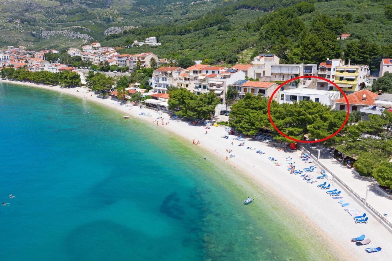 Central Beach Apartments Тучепи Экстерьер фото