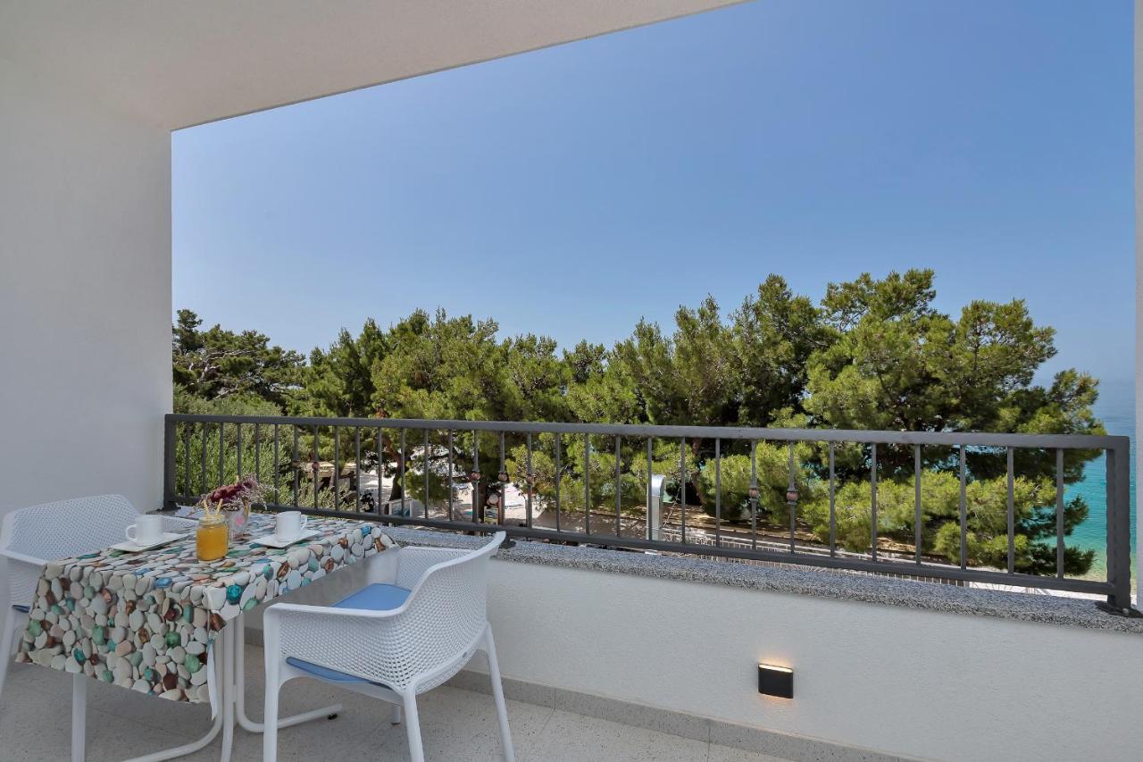 Central Beach Apartments Тучепи Экстерьер фото