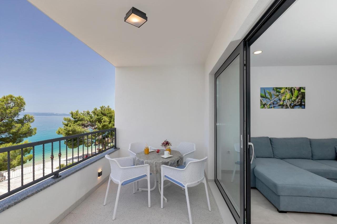 Central Beach Apartments Тучепи Экстерьер фото